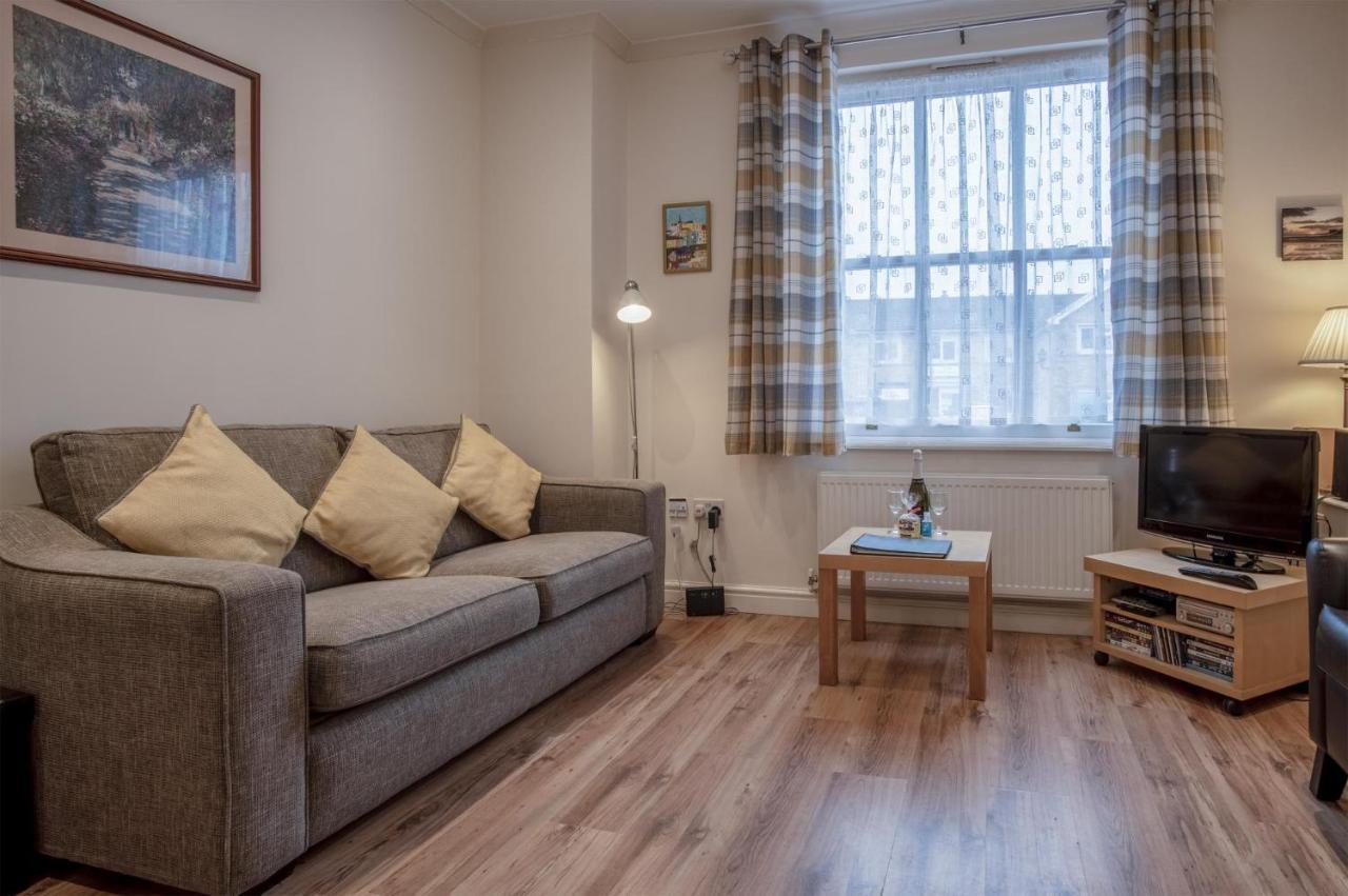 Arcadia - 1 Bedroom Apartment - Тенбі Екстер'єр фото